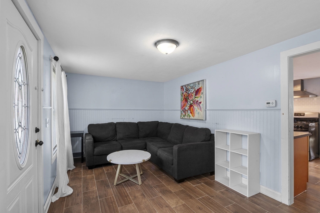 294 Onset Ave