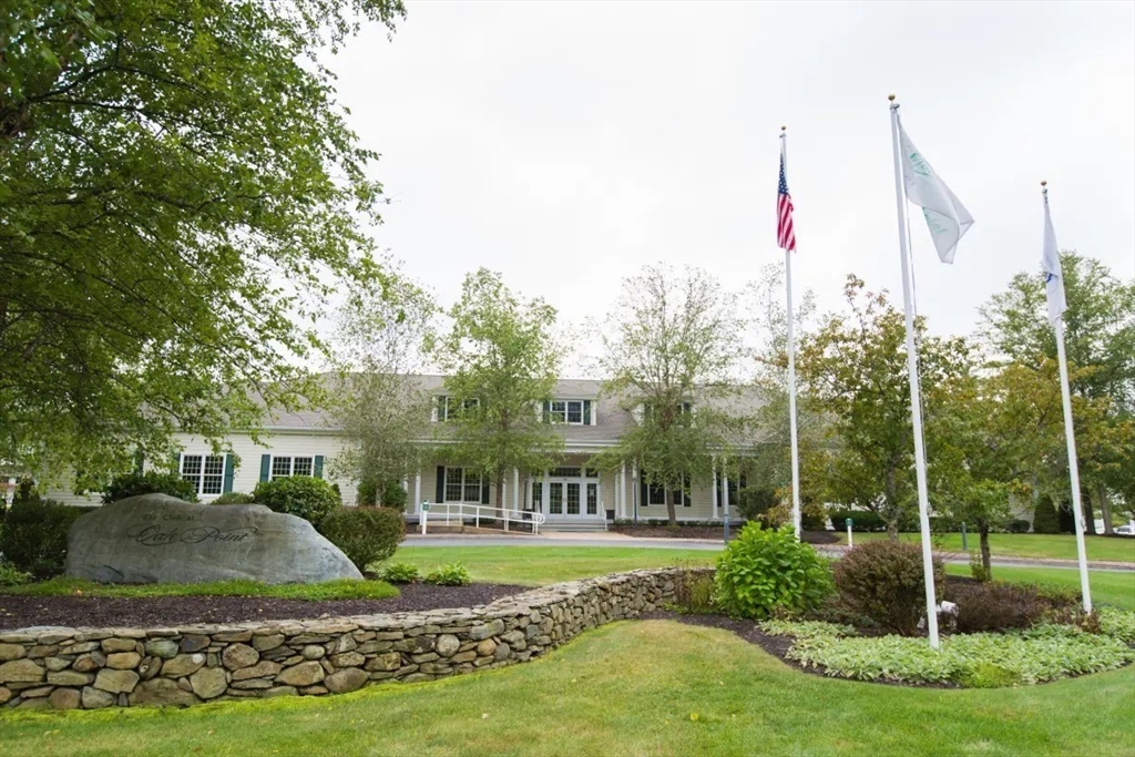 1305 Blueberry Circle