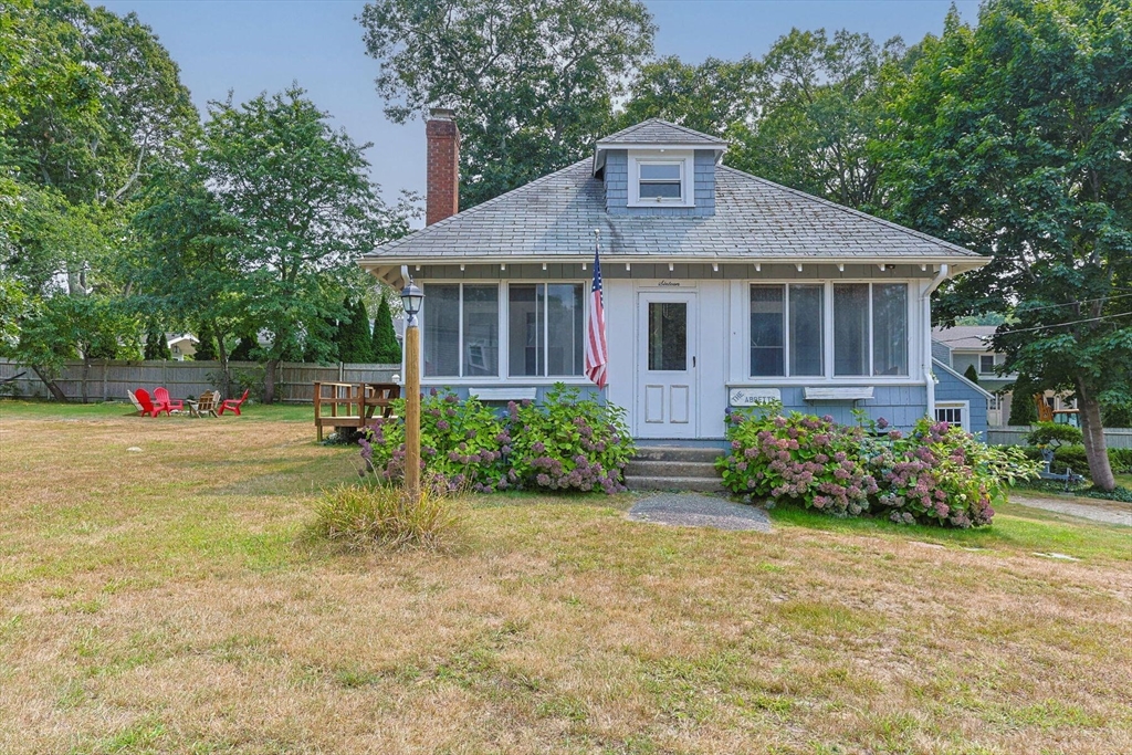 16 Silver Beach Ave
