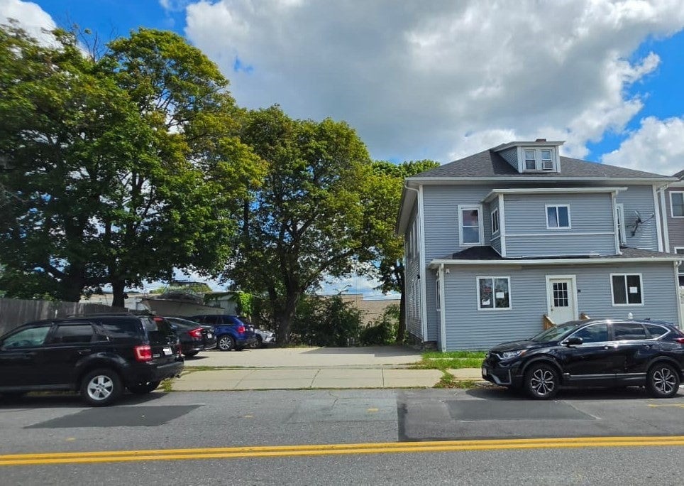56 Plantation St, Worcester, MA Photo #10