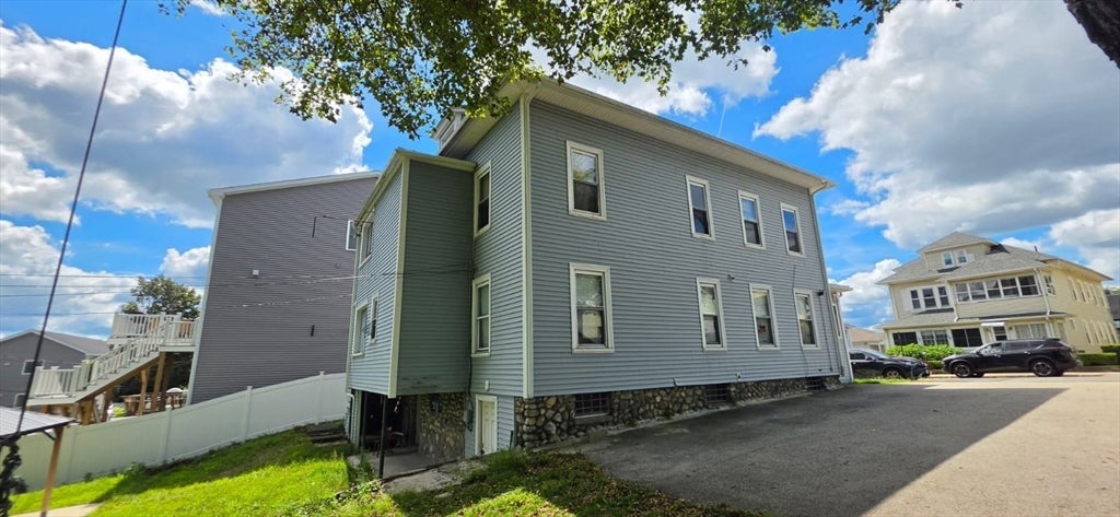 56 Plantation St, Worcester, MA Photo #7