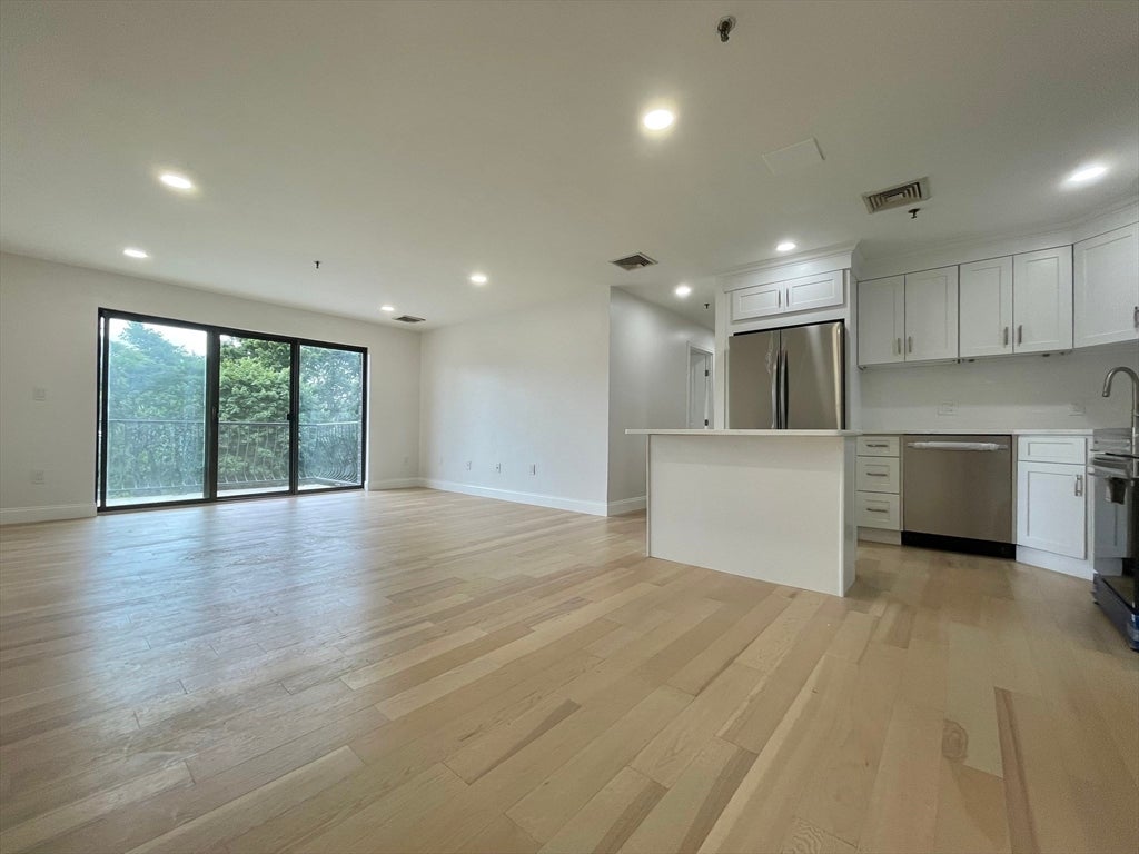 500 Washington St #306, Quincy, MA Photo #3