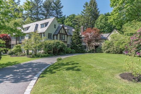 1 Fawn Circle Bedford MA 01730