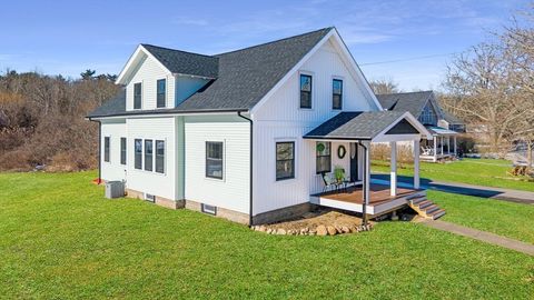 9 River Rd Mattapoisett MA 02739