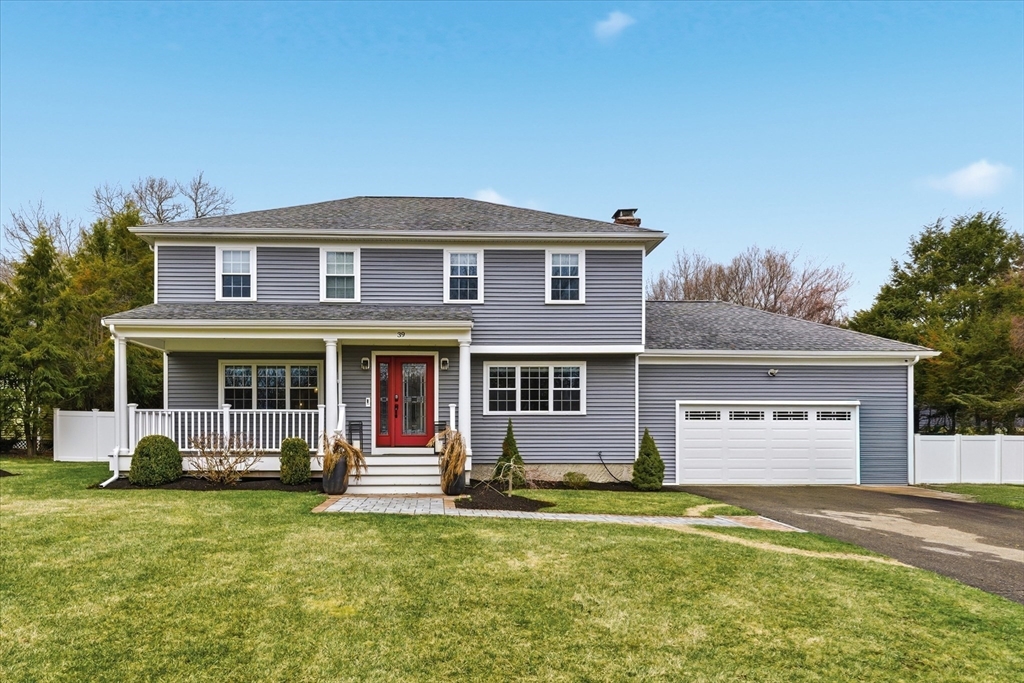 39 Peartree Dr