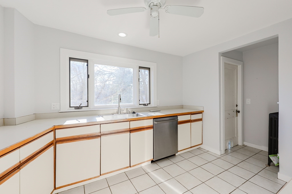 120 Warwick Road 120