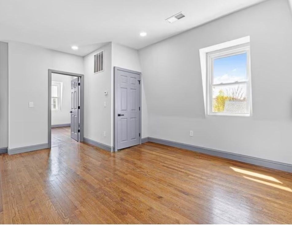 21 Valley Ave #2, Lynn, MA Photo #4