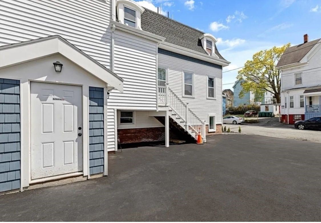 Photo of 21 Valley Ave, Lynn, MA