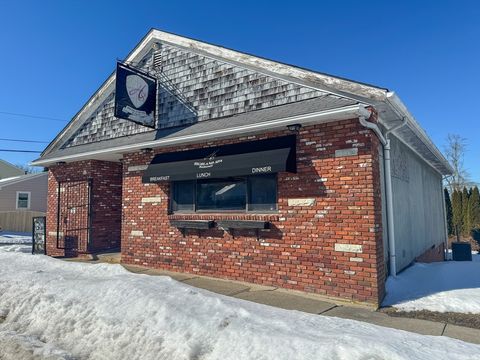 1940 Highland Ave Fall River MA 02720