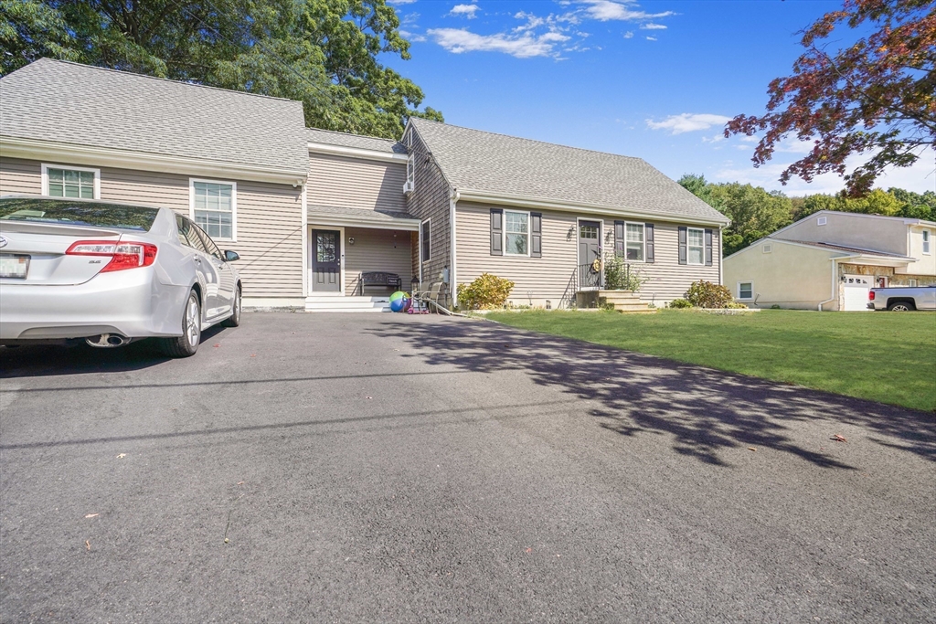 34 Merlin Dr
