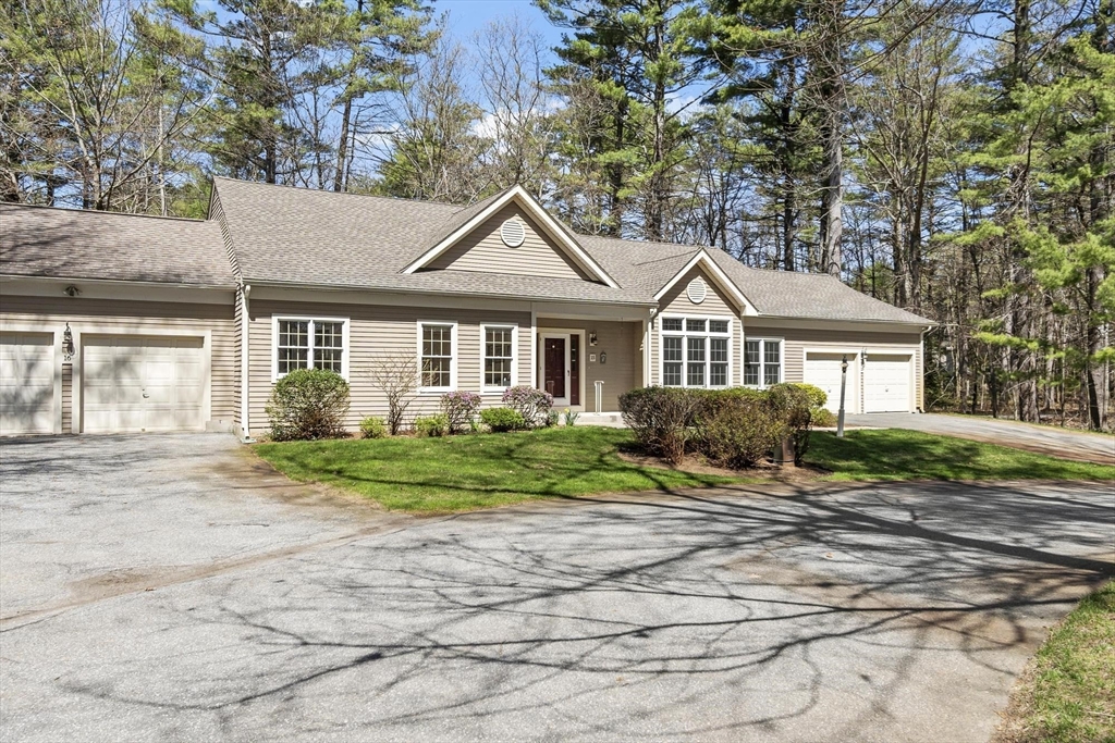 15 Pheasant Ln 15