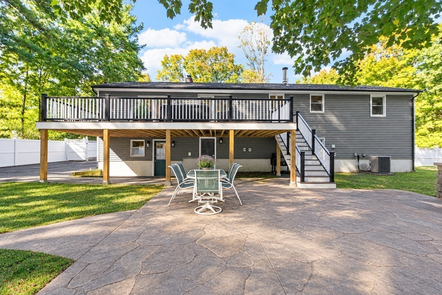 405 Salem Street, Wilmington, MA, 405 Salem Street, Wilmington, MA Photo #4