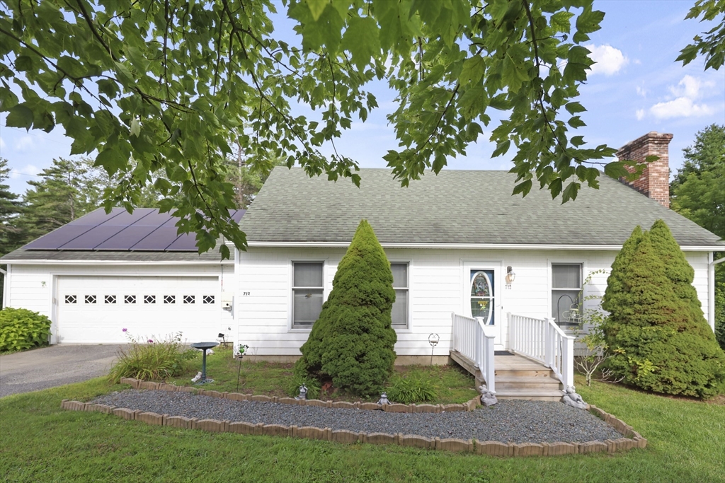 712 Barker Rd