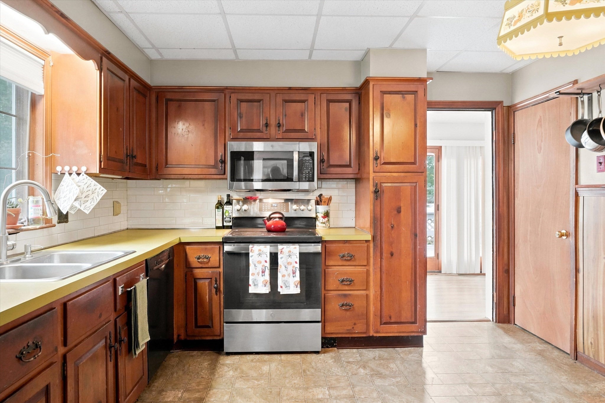 206 Fays Ave, Lynn, MA, 206 Fays Ave, Lynn, MA Photo #11