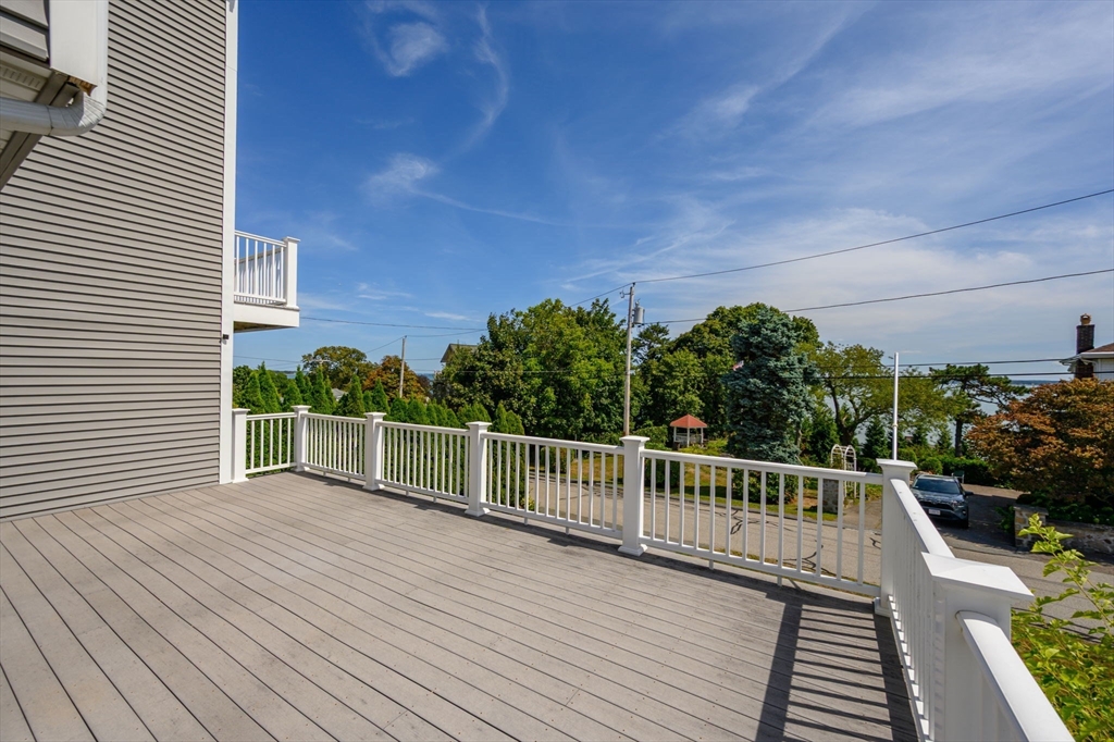 19 Knollwood Rd