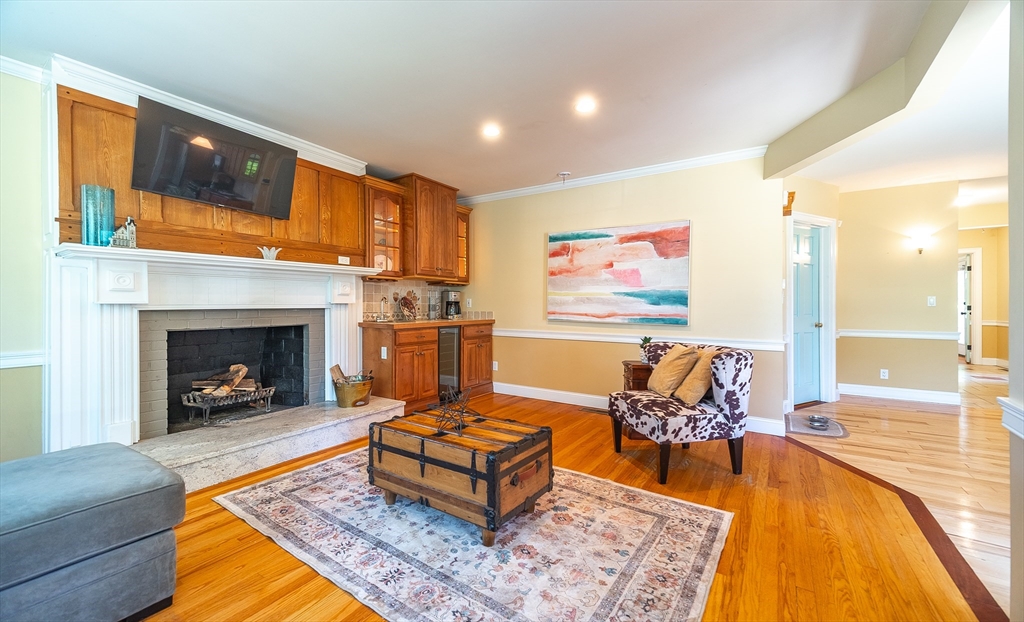 28 Parker St