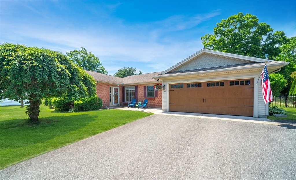28 Parker St