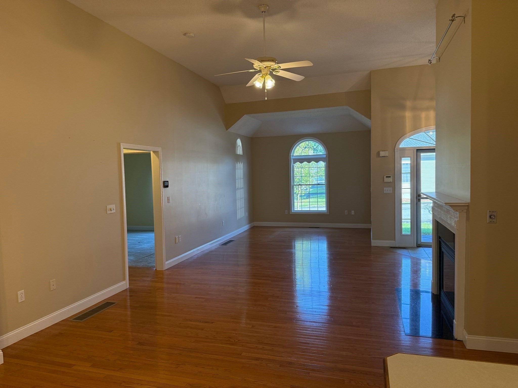 40 Holly Ln 40