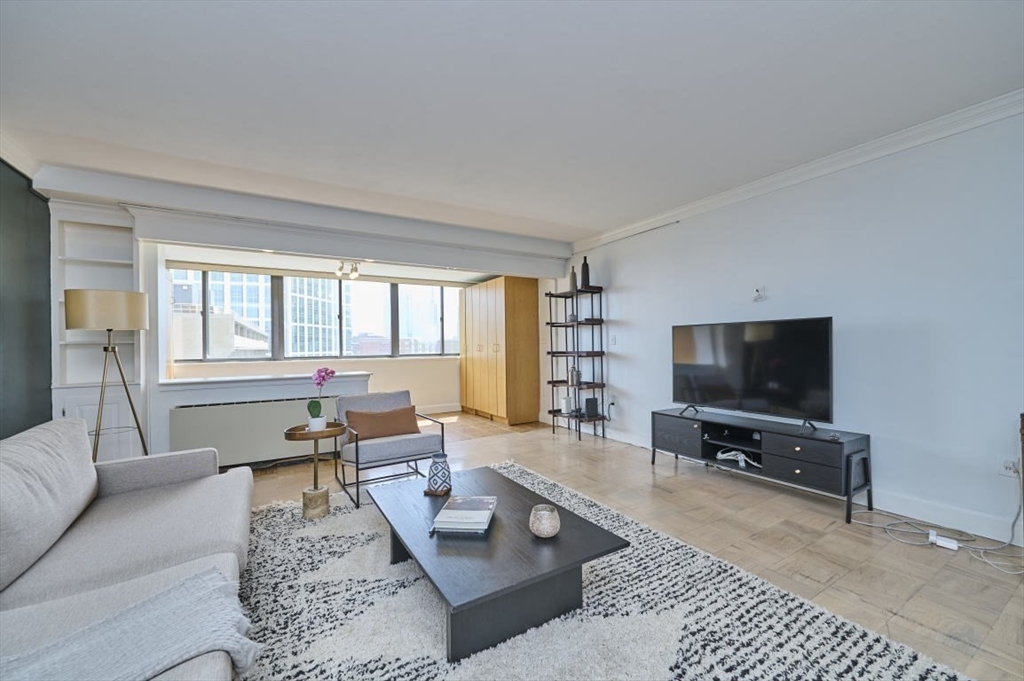 6 Whittier Place 10H
