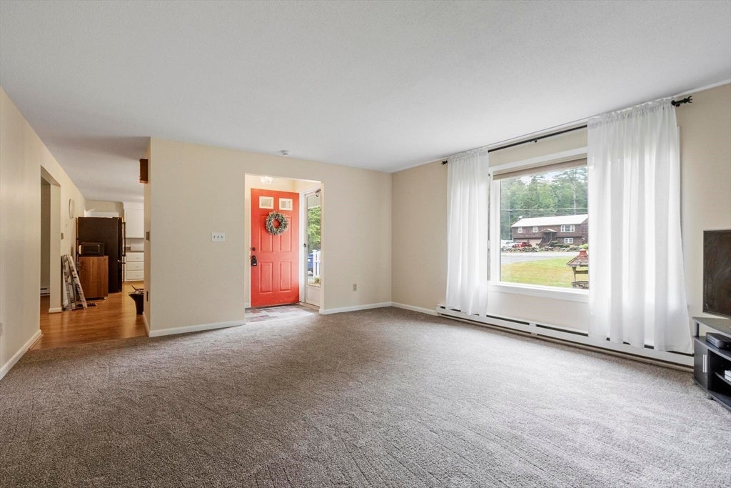 3816 Chestnut Hill Ave, Athol, MA Photo #5