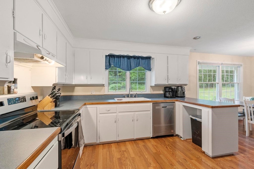 3816 Chestnut Hill Ave, Athol, MA Photo #11