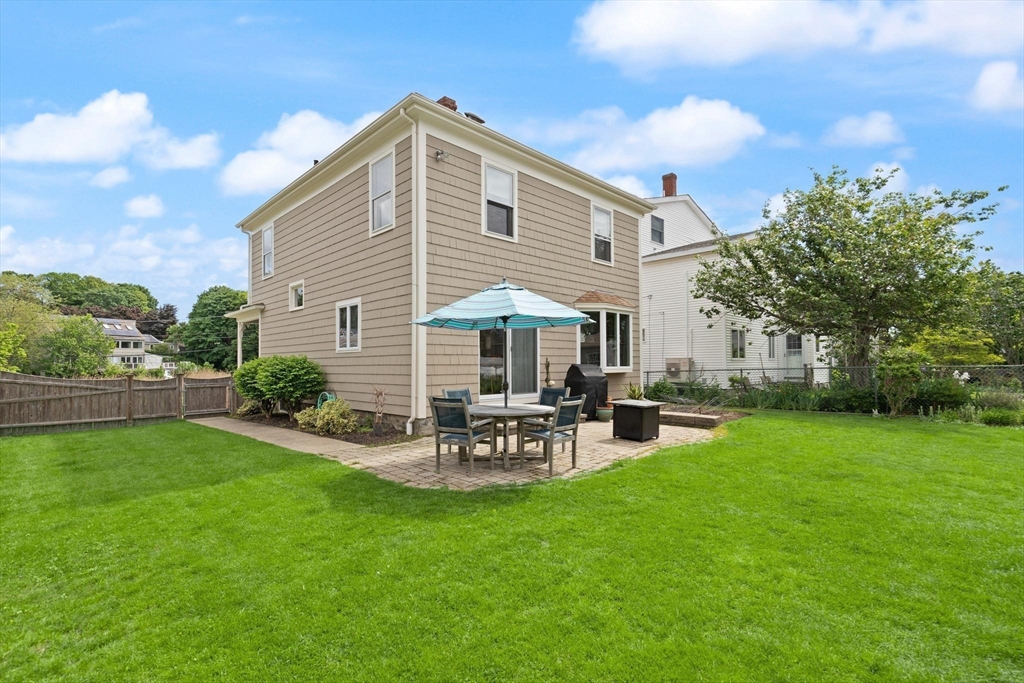 3 Cove Avenue