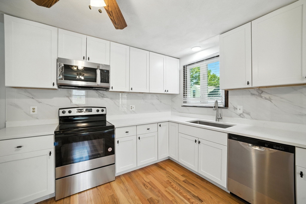 28 Howard Ave