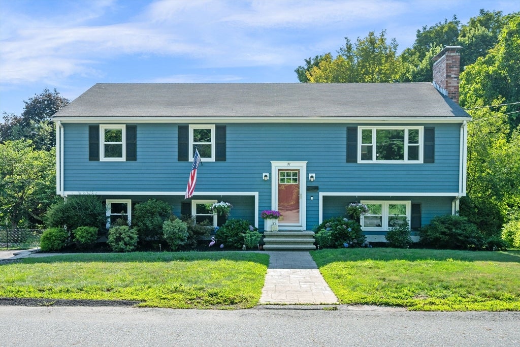 21 Border Rd, Reading, MA, 21 Border Rd, Reading, MA Photo #2