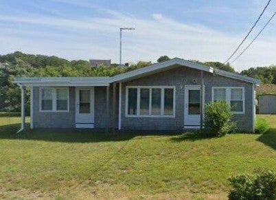Photo of 46 Taylor Ave, Plymouth, MA