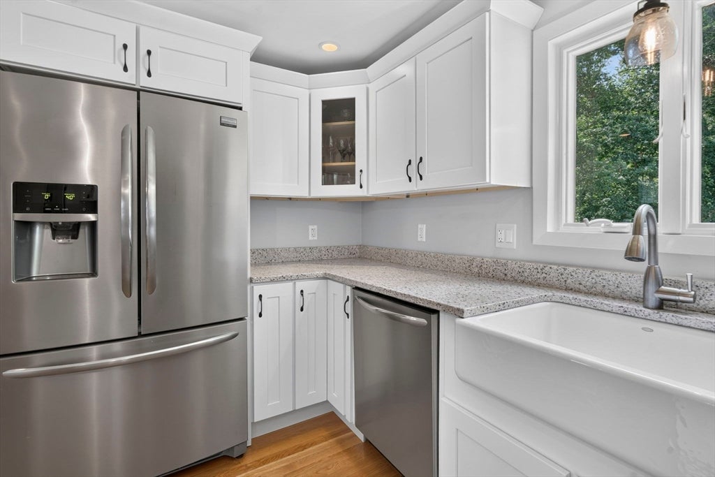 28 Sherrick Ave, Holbrook, MA, 28 Sherrick Ave, Holbrook, MA Photo #8