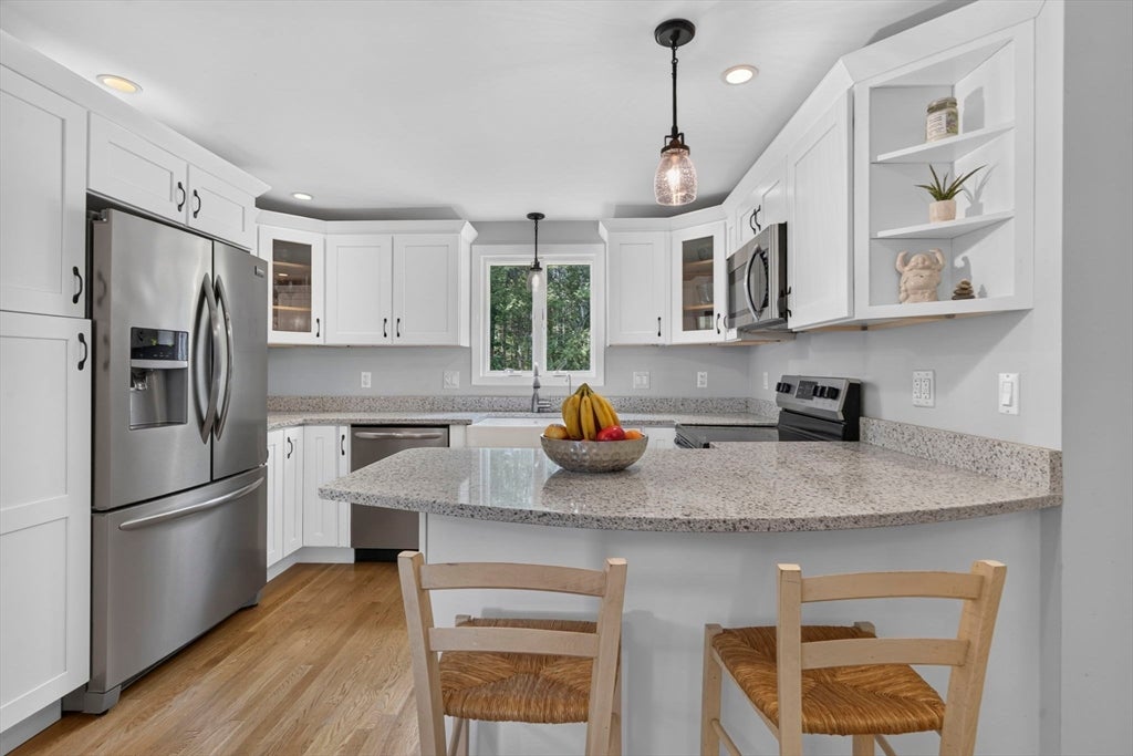 28 Sherrick Ave, Holbrook, MA, 28 Sherrick Ave, Holbrook, MA Photo #5