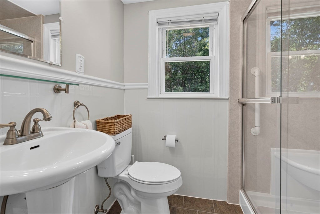 28 Sherrick Ave, Holbrook, MA, 28 Sherrick Ave, Holbrook, MA Photo #18