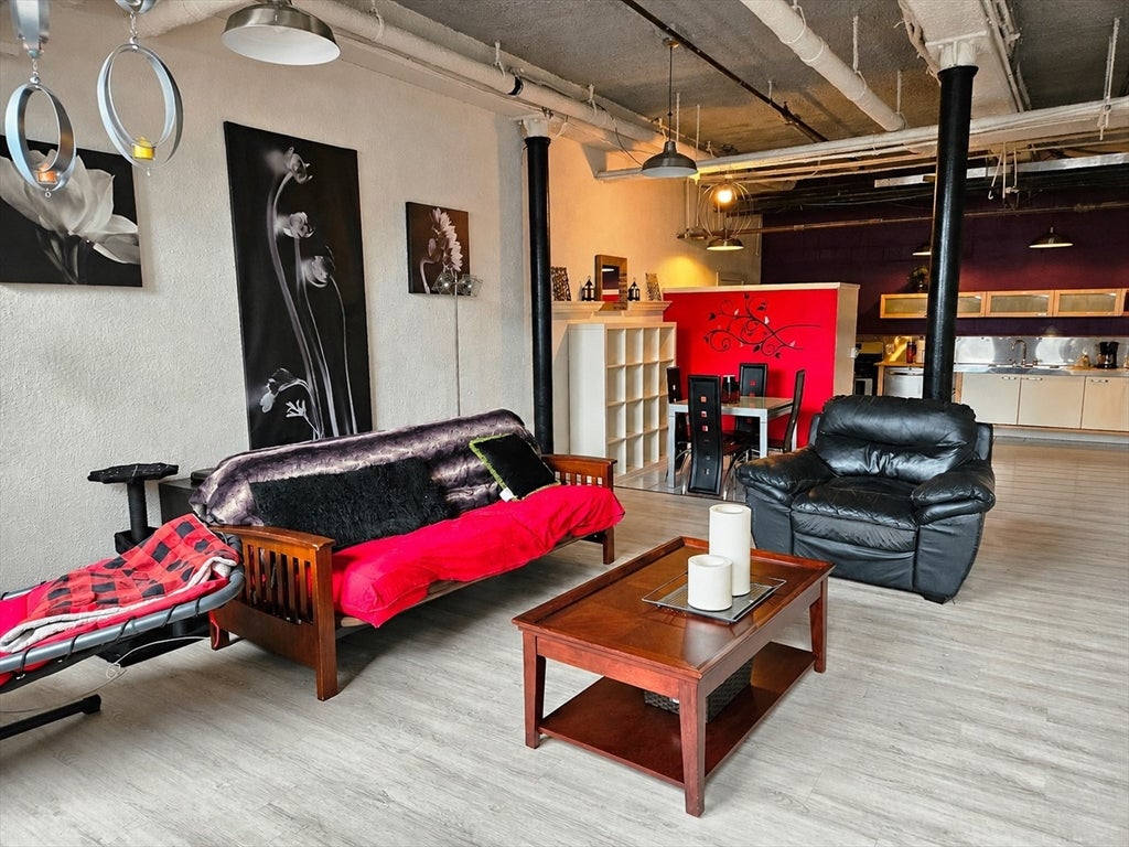 404 Roosevelt Ave #103G, Central Falls, RI Photo #14