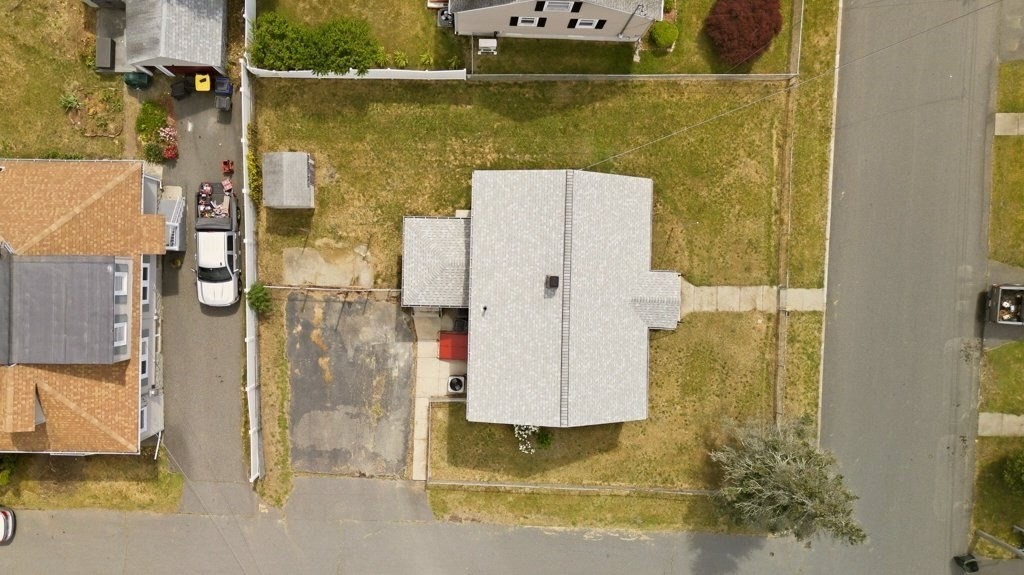 124 Woodman St