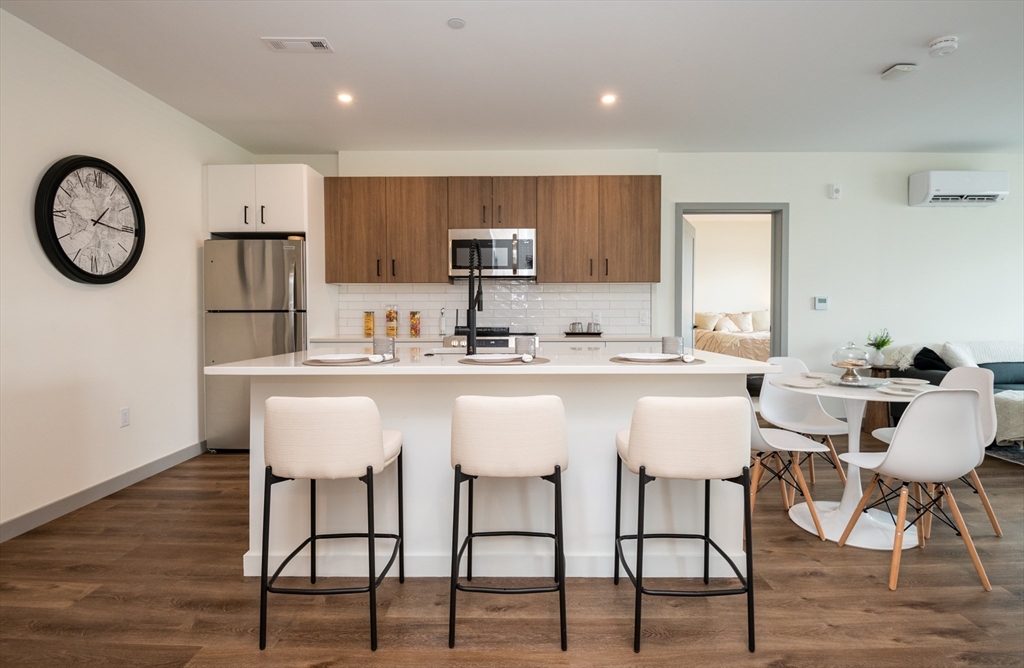 203 Lowell Street 304