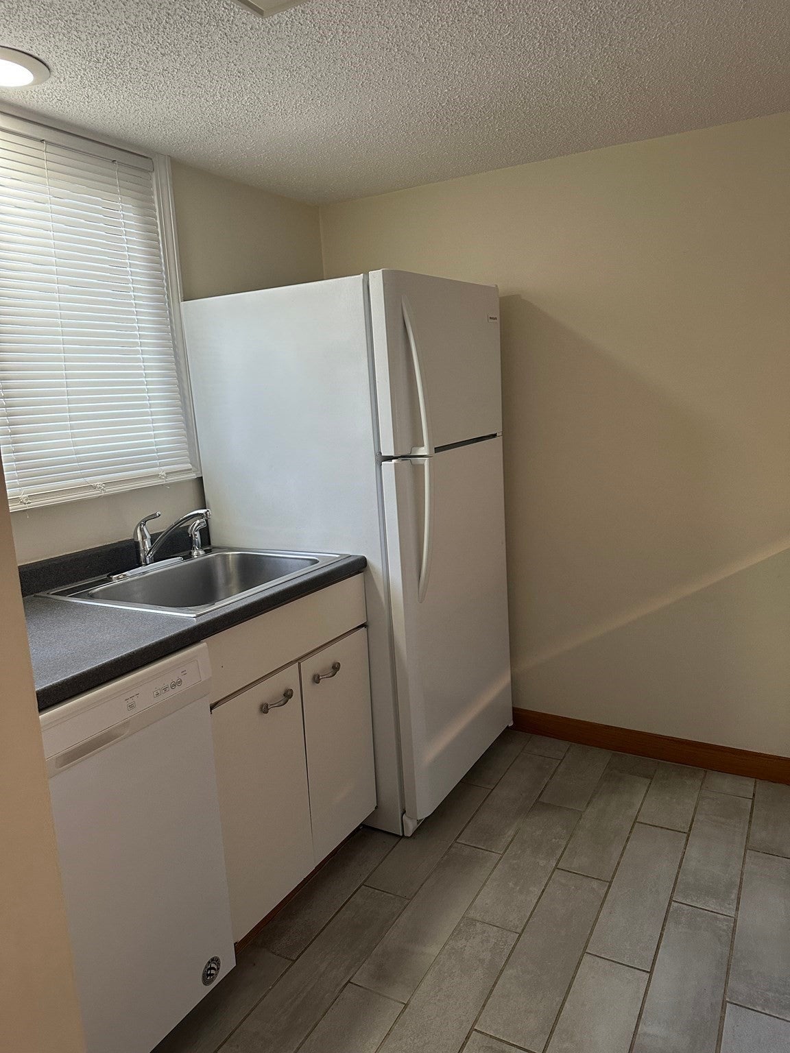 326 Sterling Street #C10, West Boylston, MA Photo #4