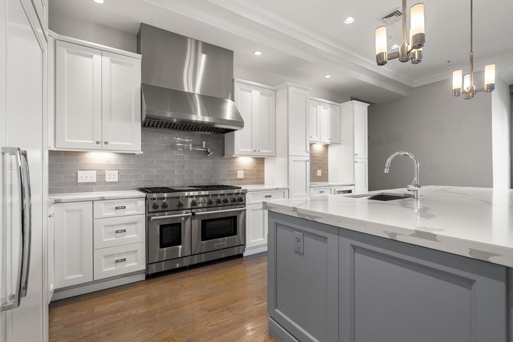 621 East 1st Street D3