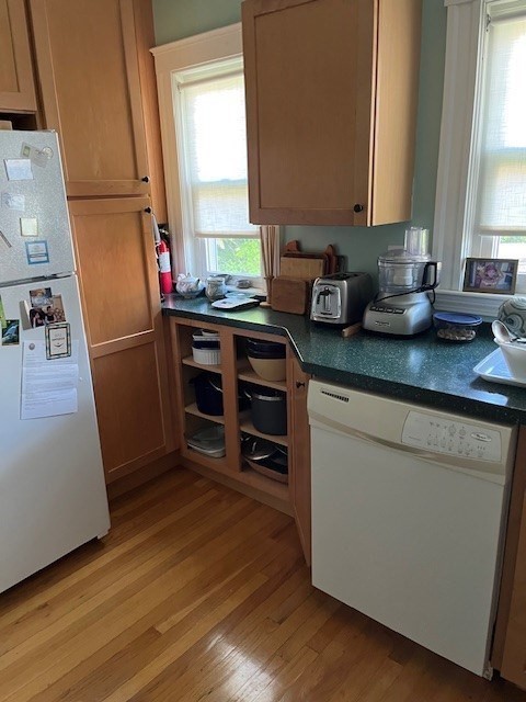 46 Unity Ave 2