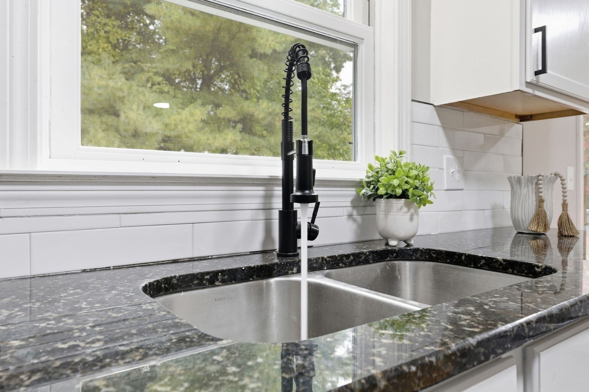 6 Boynton Road #B, Deerfield, MA Photo #8