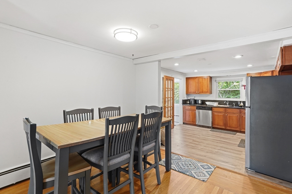 253 Lexington St, Woburn, MA Photo #16