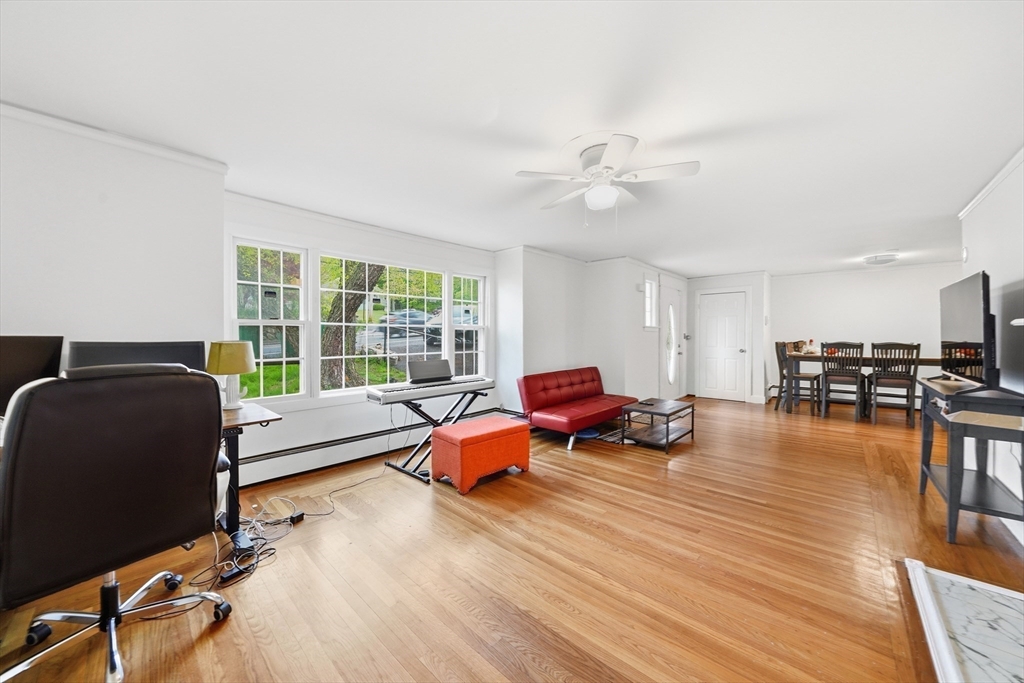 253 Lexington St, Woburn, MA Photo #13