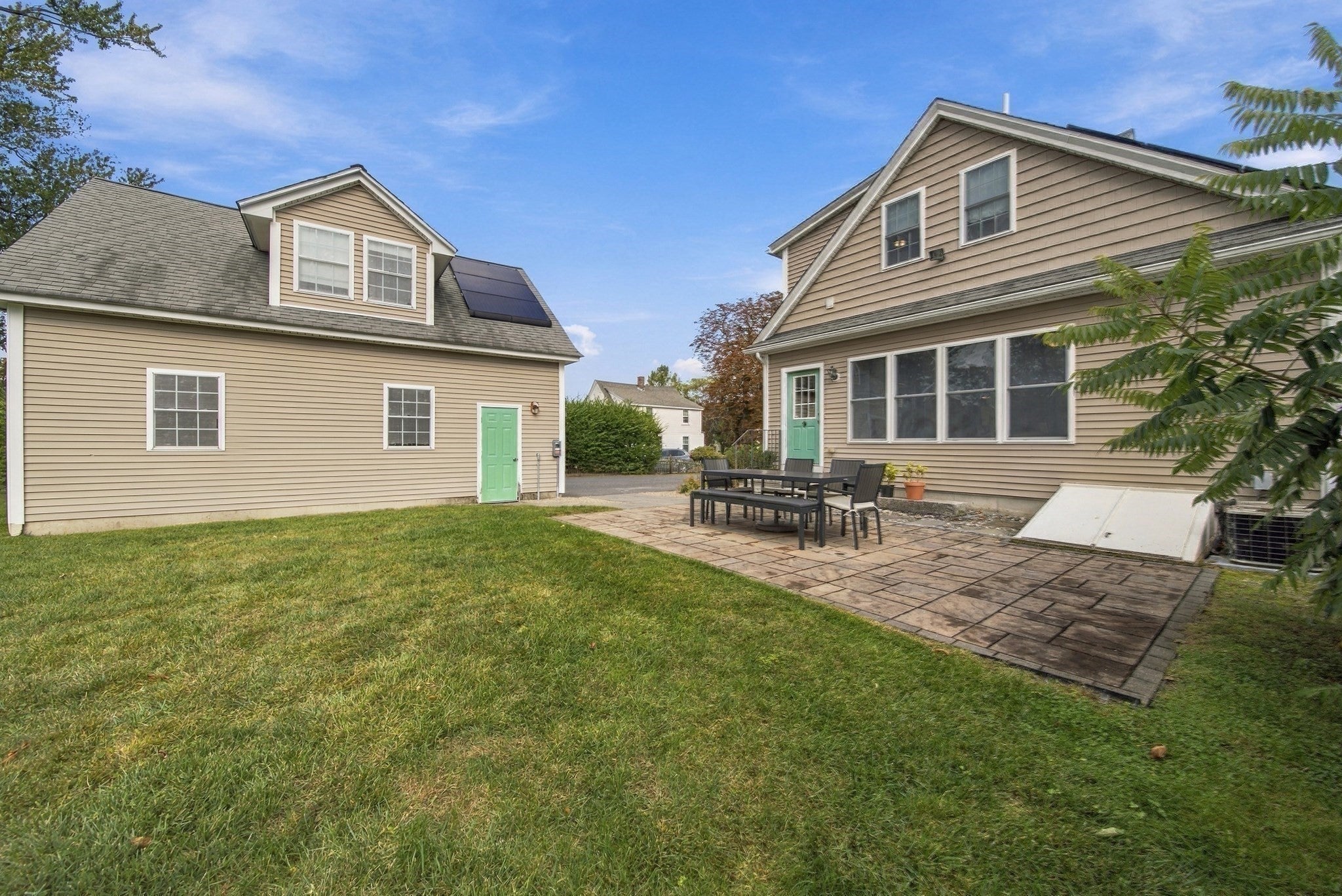 80 Grove St, Hopkinton, MA Photo #32