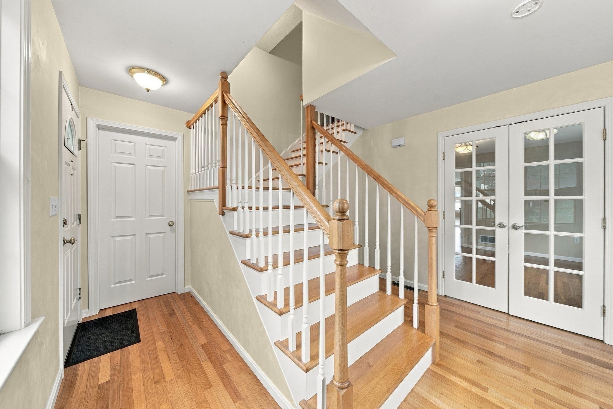 80 Grove St, Hopkinton, MA Photo #21