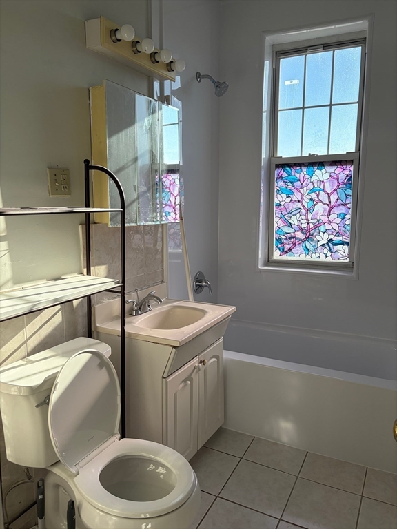 1691 Commonwealth Ave 29