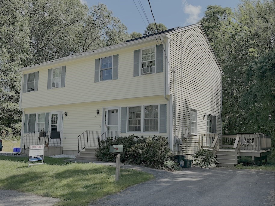 43 Swan Ave.
