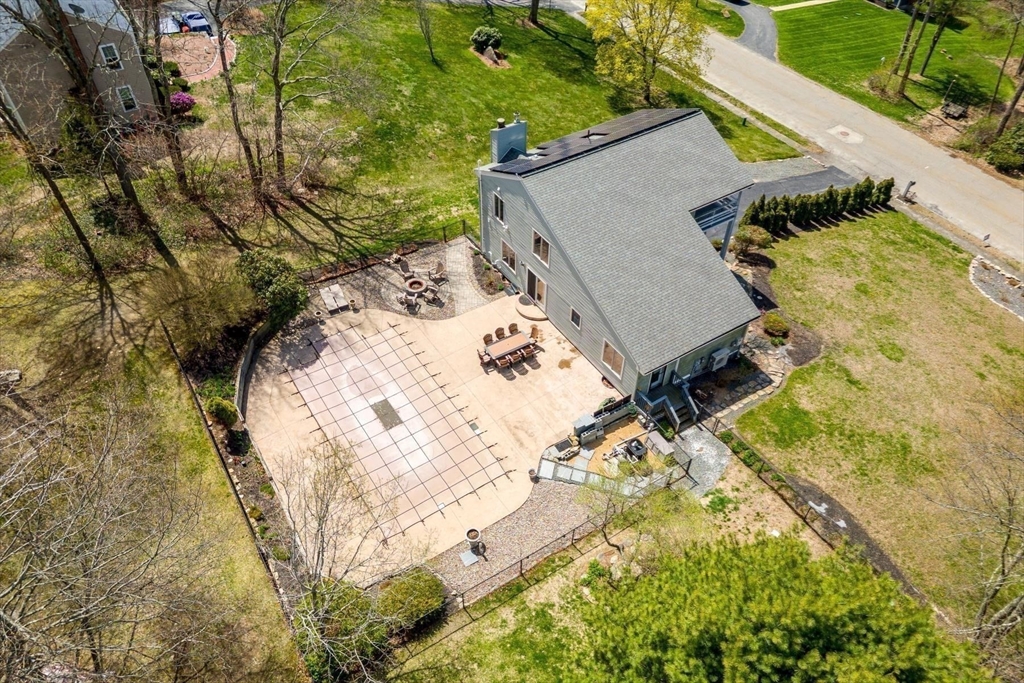 3 Rhonda Rheault Dr.