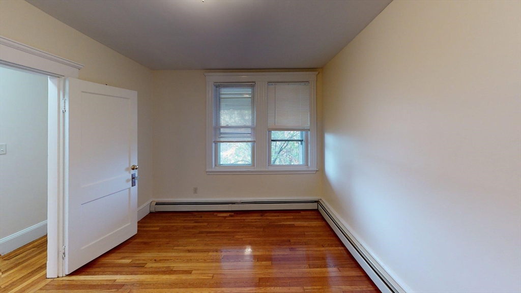 122 Gladstone Street #C, Boston, MA Photo #4