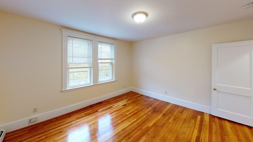 122 Gladstone Street #C, Boston, MA Photo #7
