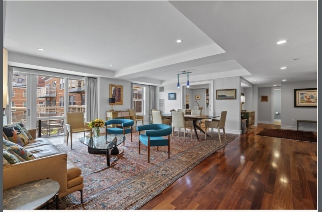 2 Battery Wharf 2408
