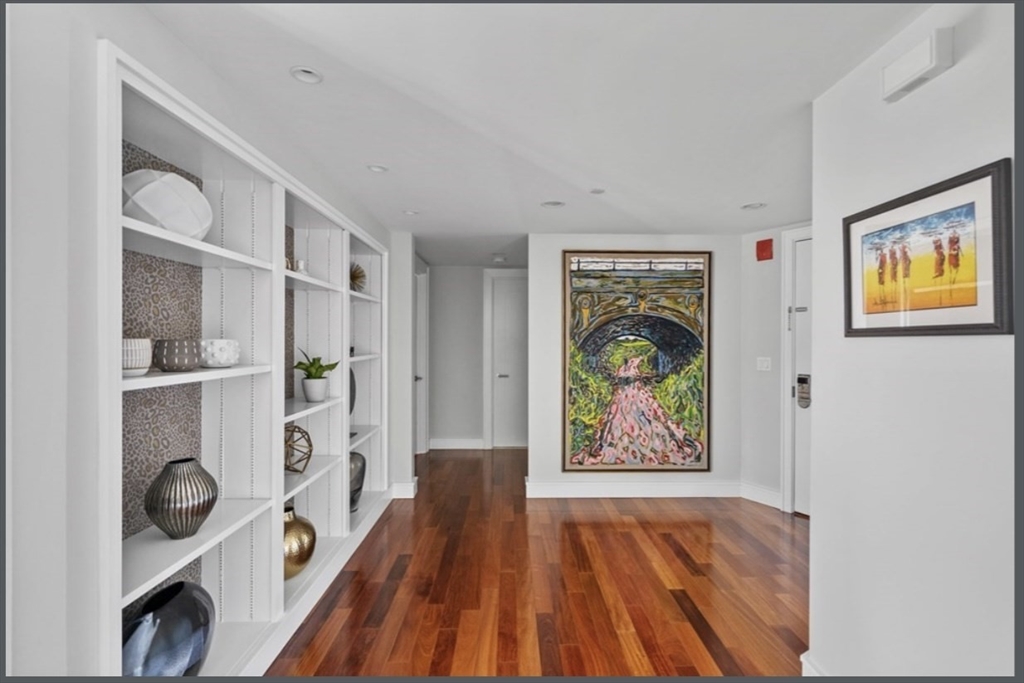 2 Battery Wharf 2408